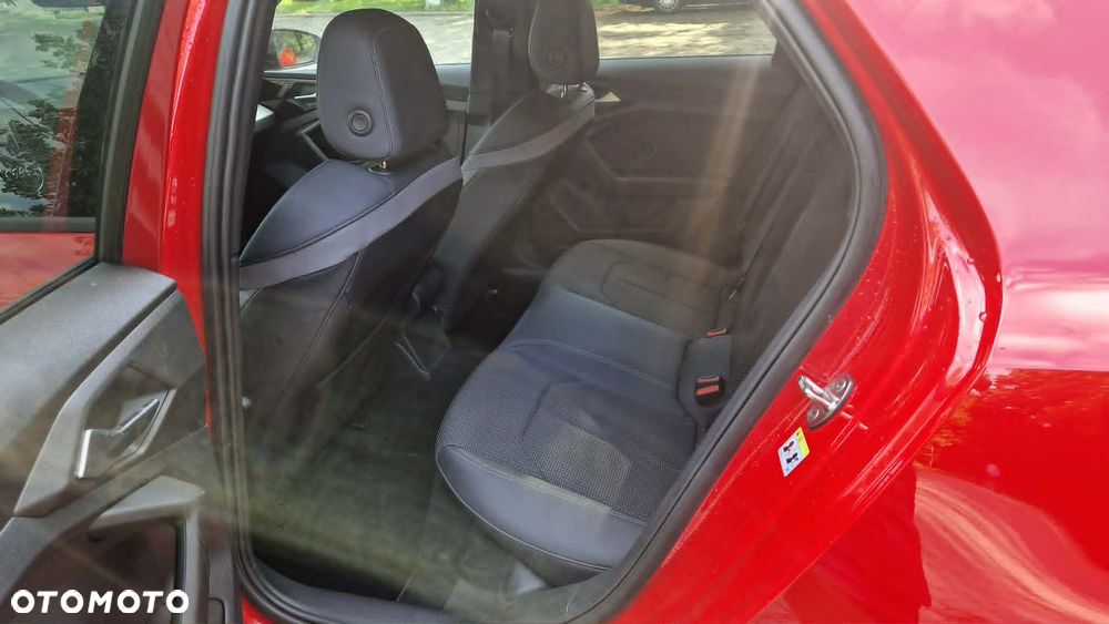 Audi A1 Sportback 35 TFSI S tronic S line - 24