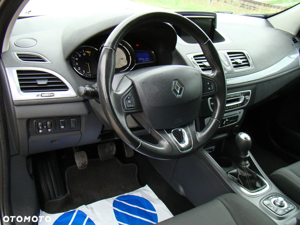 Renault Megane 1.6 16V 110 LIMITED - 15