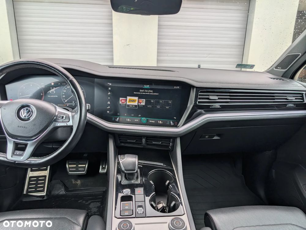 Volkswagen Touareg 3.0 V6 TDI SCR 4Mot R-Line - 8