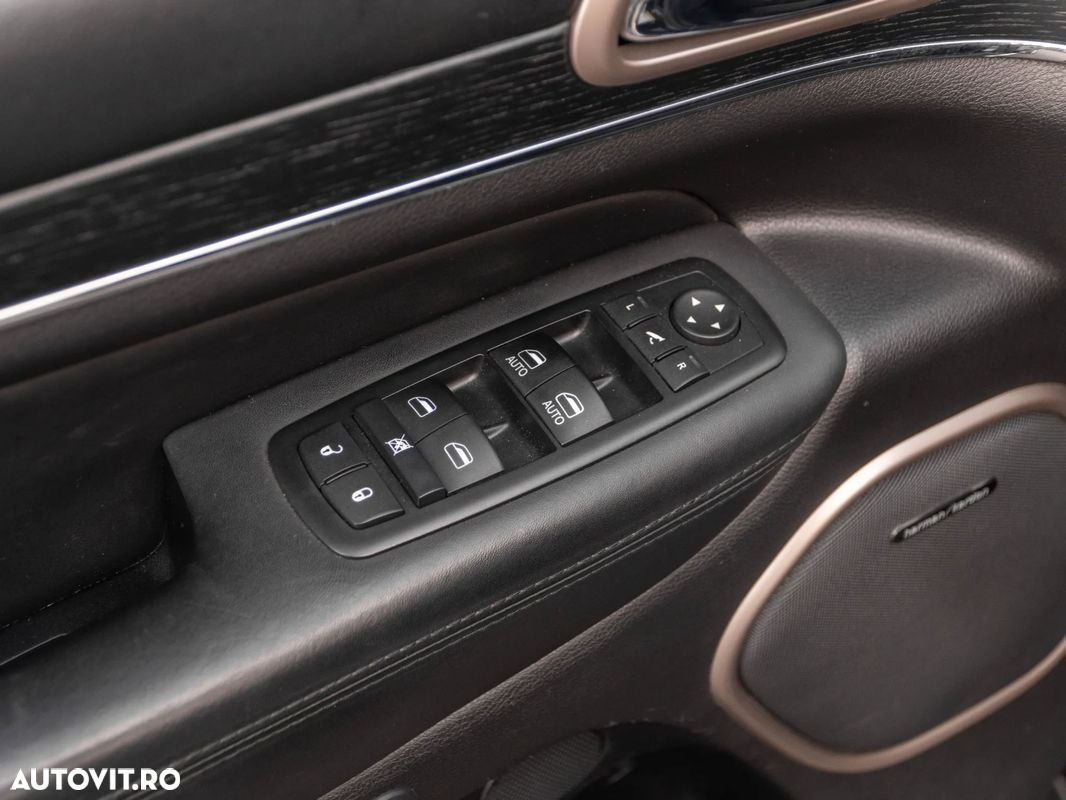Jeep Grand Cherokee 3.0 TD AT Summit - 24