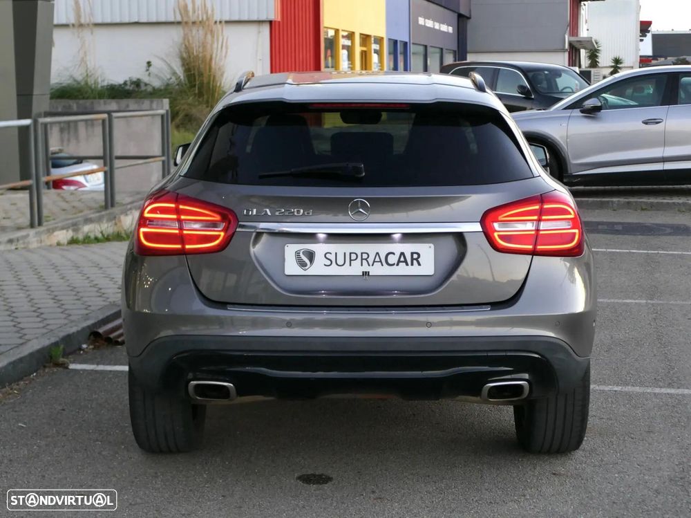 Mercedes-Benz GLA 220 d Urban - 6