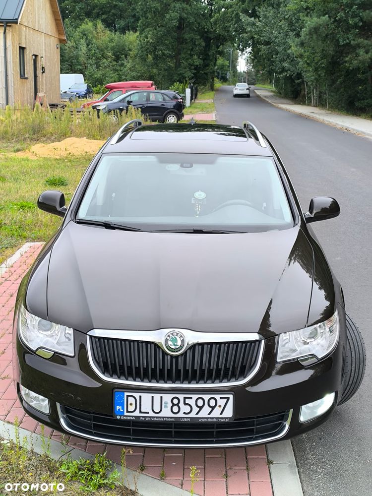 Skoda Superb 2.0 TDI Ambition DSG - 17