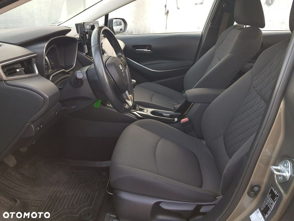 Toyota Corolla - 9