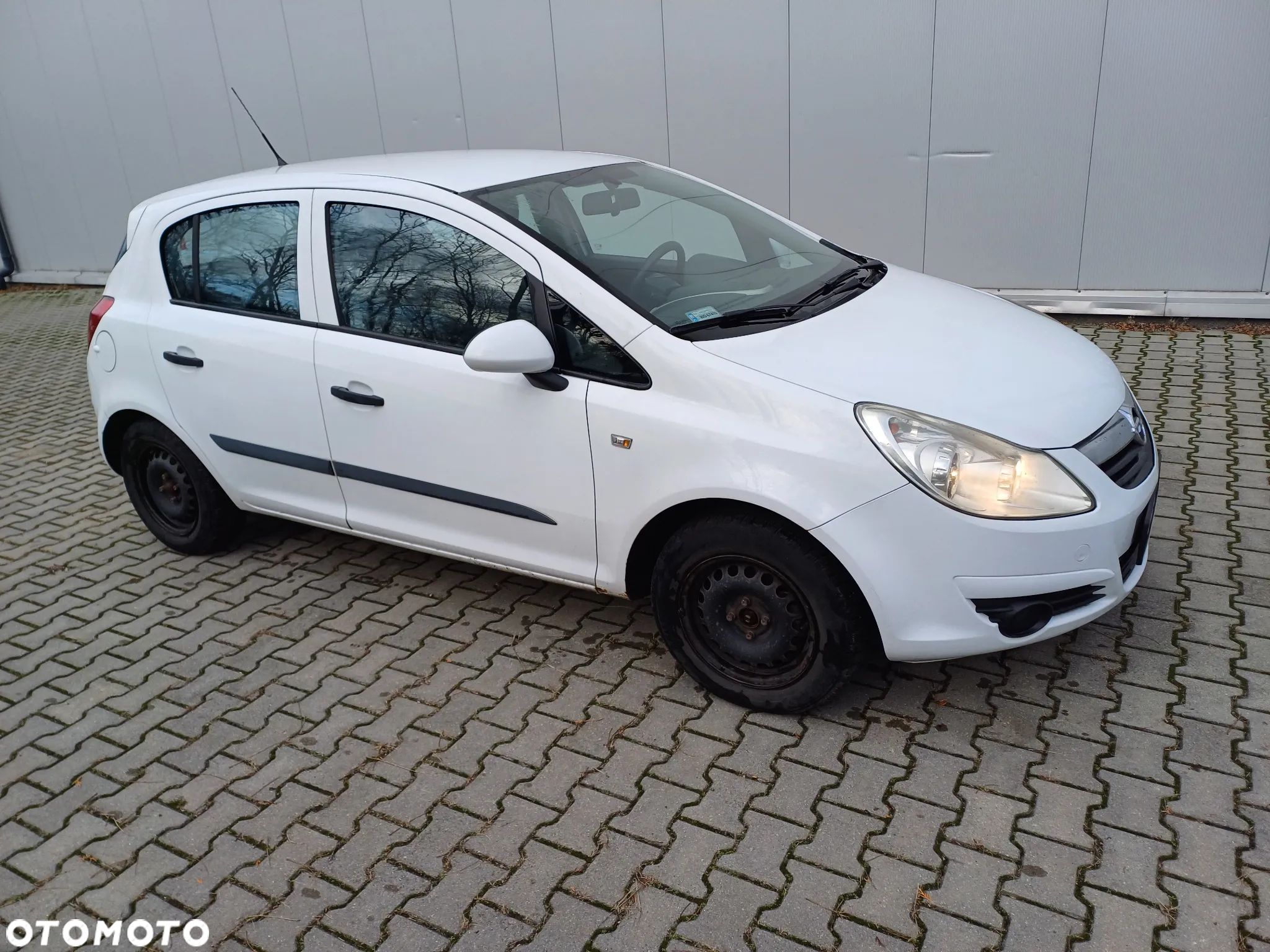 Opel Corsa - 1