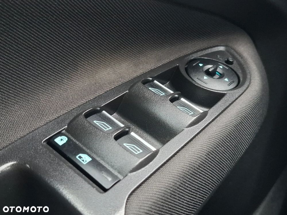 Ford Grand C-MAX - 18