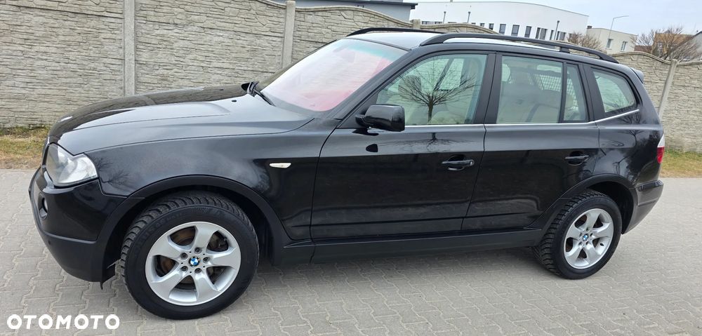 BMW X3 xDrive25i - 17