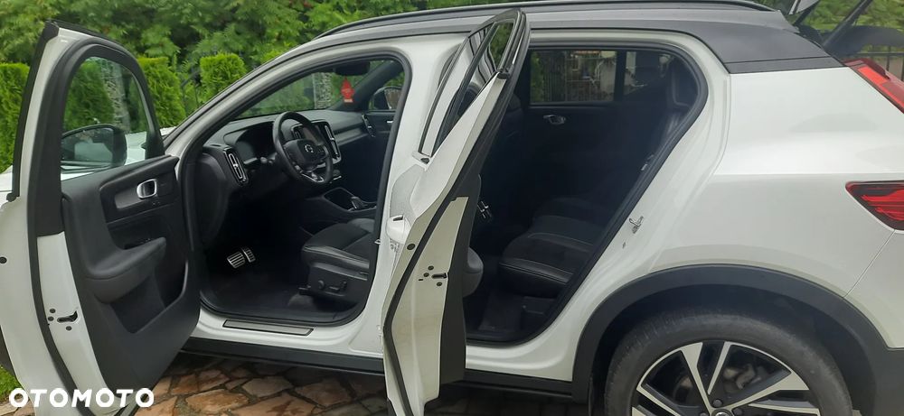 Volvo XC 40 T5 AWD R-Design - 13