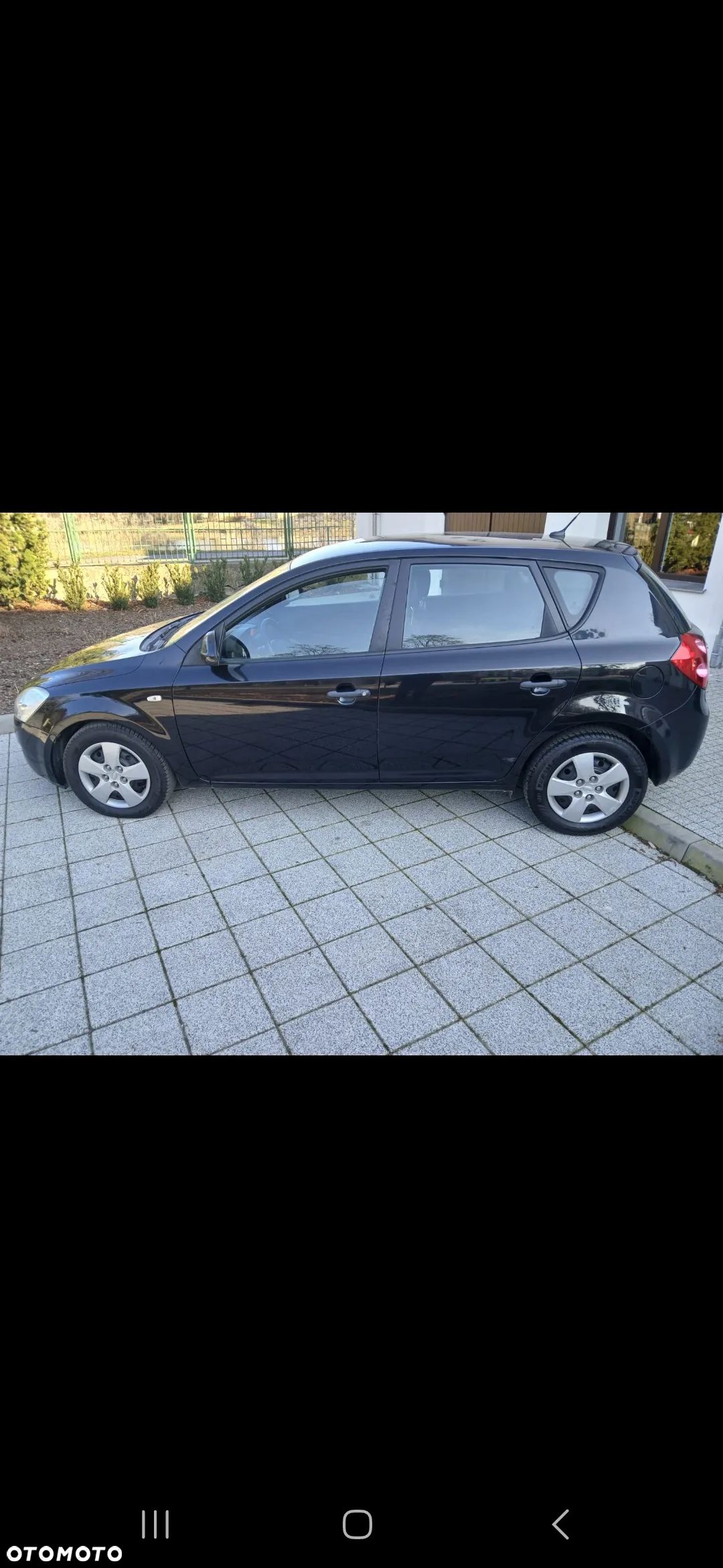 Kia Ceed - 1
