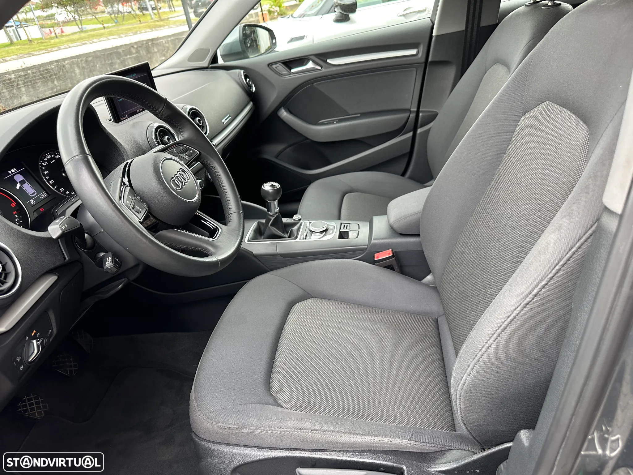 Audi A3 Sportback 30 TDI Design - 11