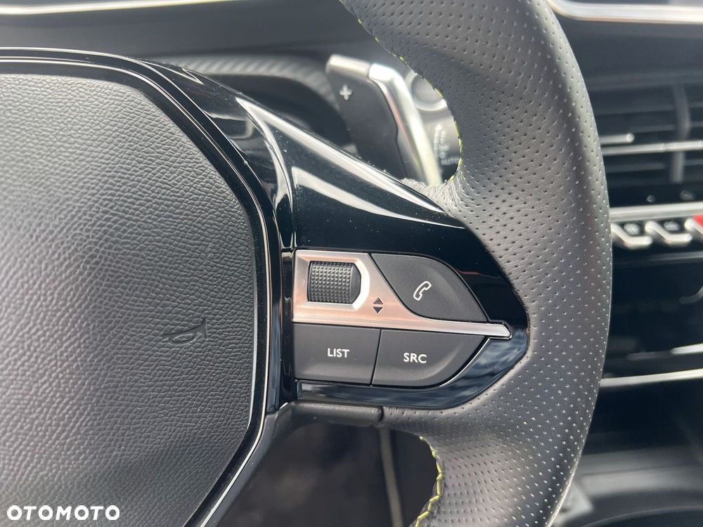 Peugeot 2008 1.2 PureTech GT S&S EAT8 - 14