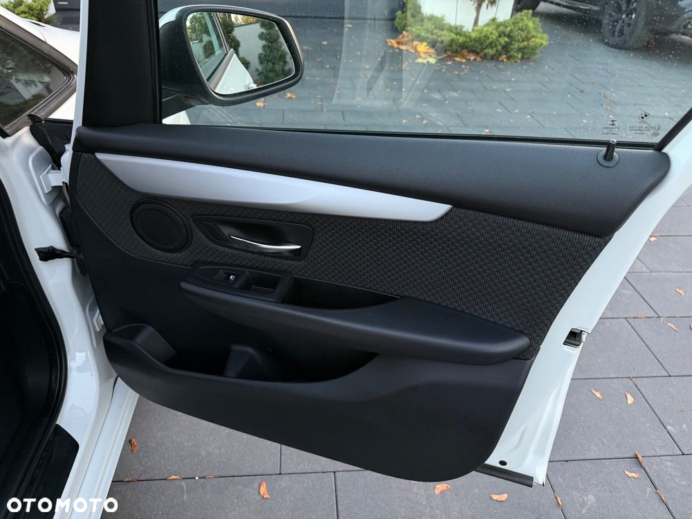 BMW Seria 2 - 30