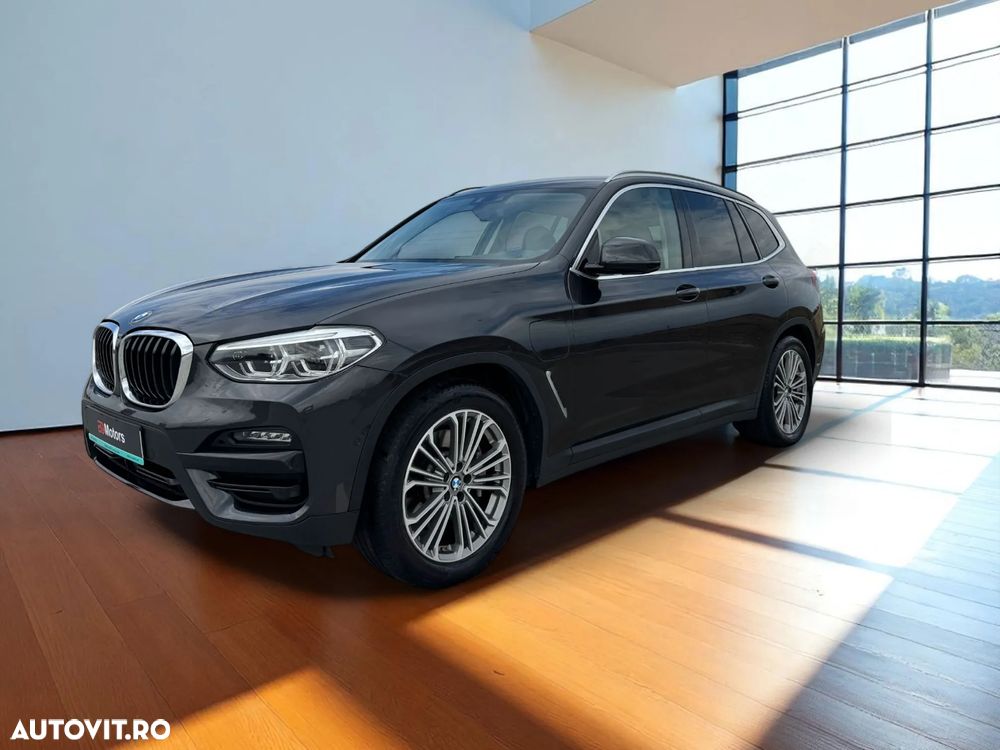 BMW X3 xDrive30e AT PHEV