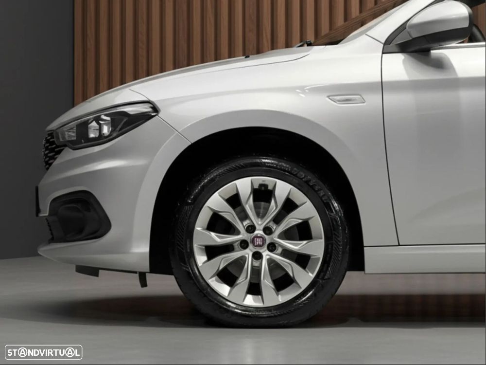 Fiat Tipo - 12