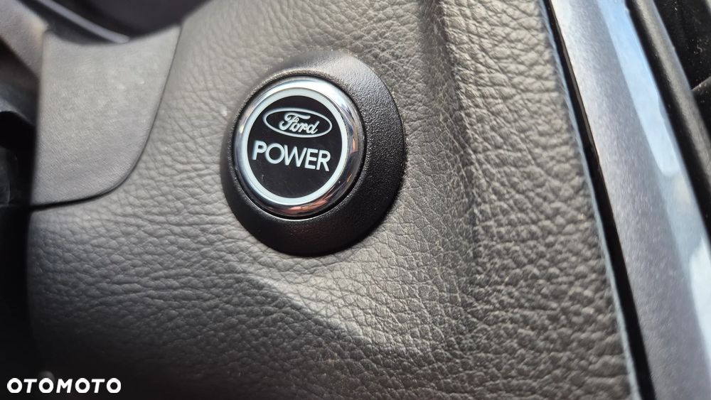 Ford Focus - 19