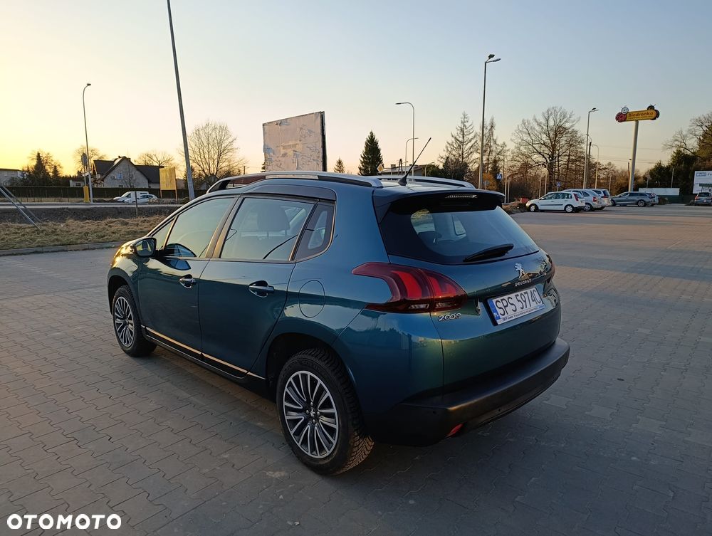 Peugeot 2008 PureTech 82 Active - 4