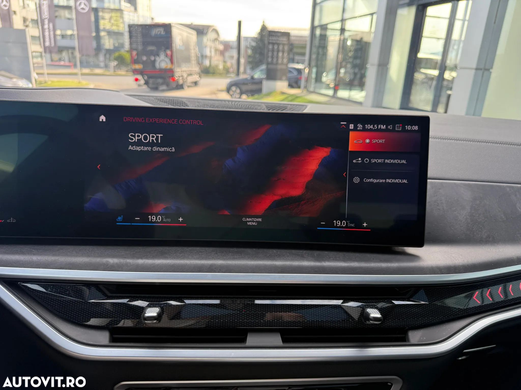 BMW X7 xDrive40i AT MHEV - 24
