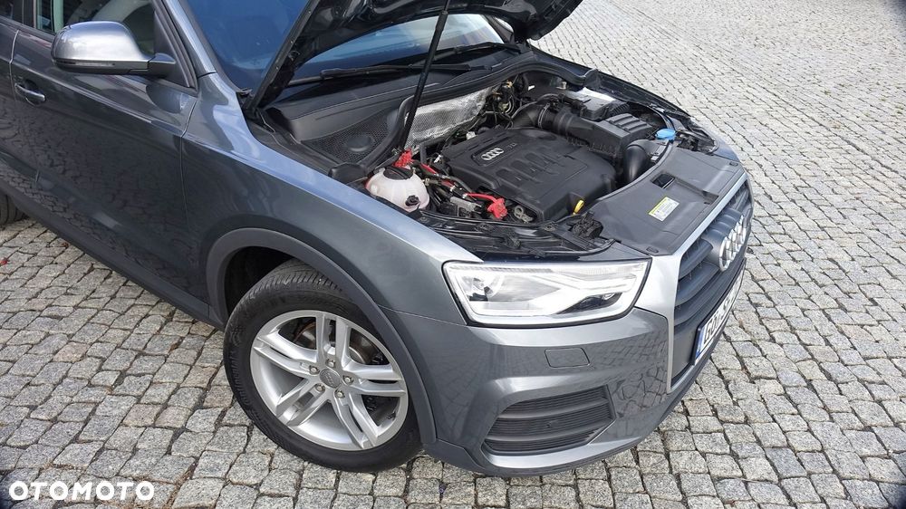 Audi Q3 - 18