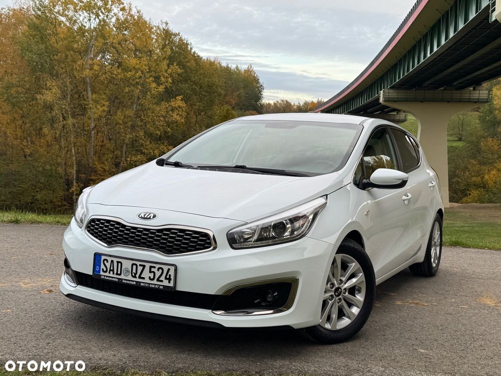 Kia Ceed 1.6 GDI Platinum Edition - 21