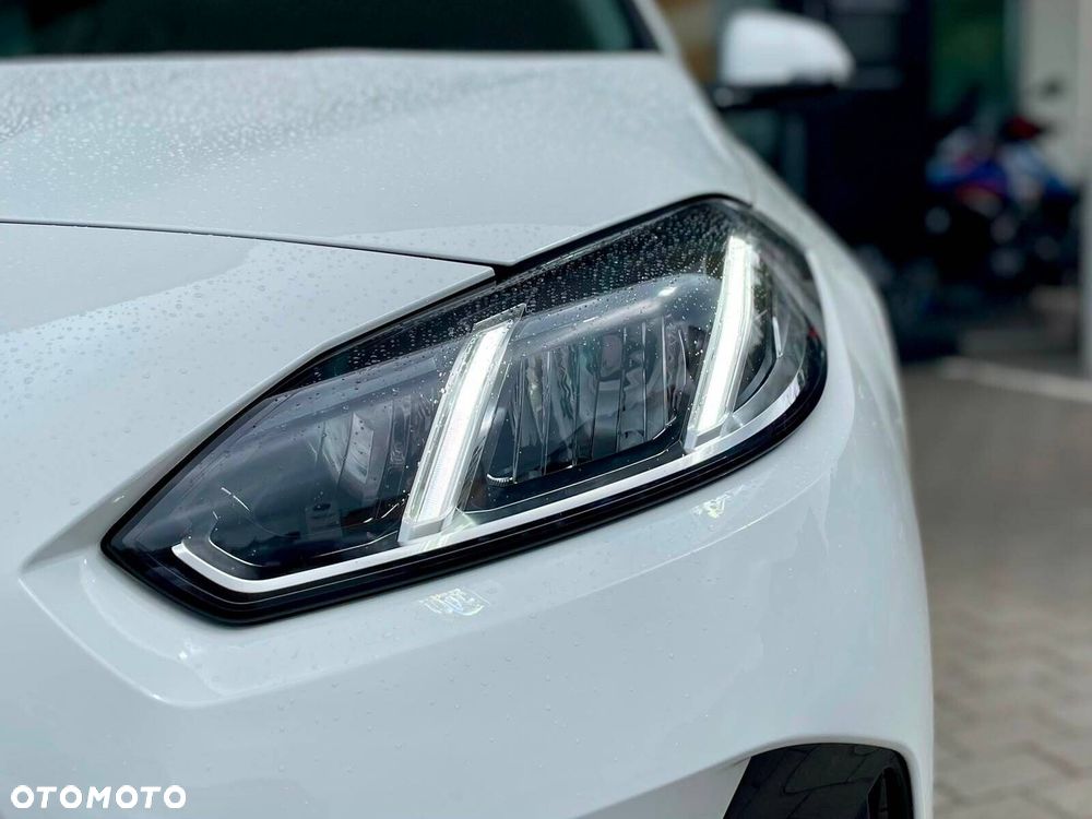 BMW Seria 1 - 35