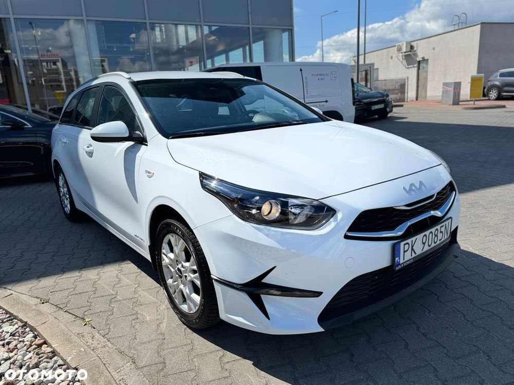 Kia Ceed 1.5 T-GDI M - 8