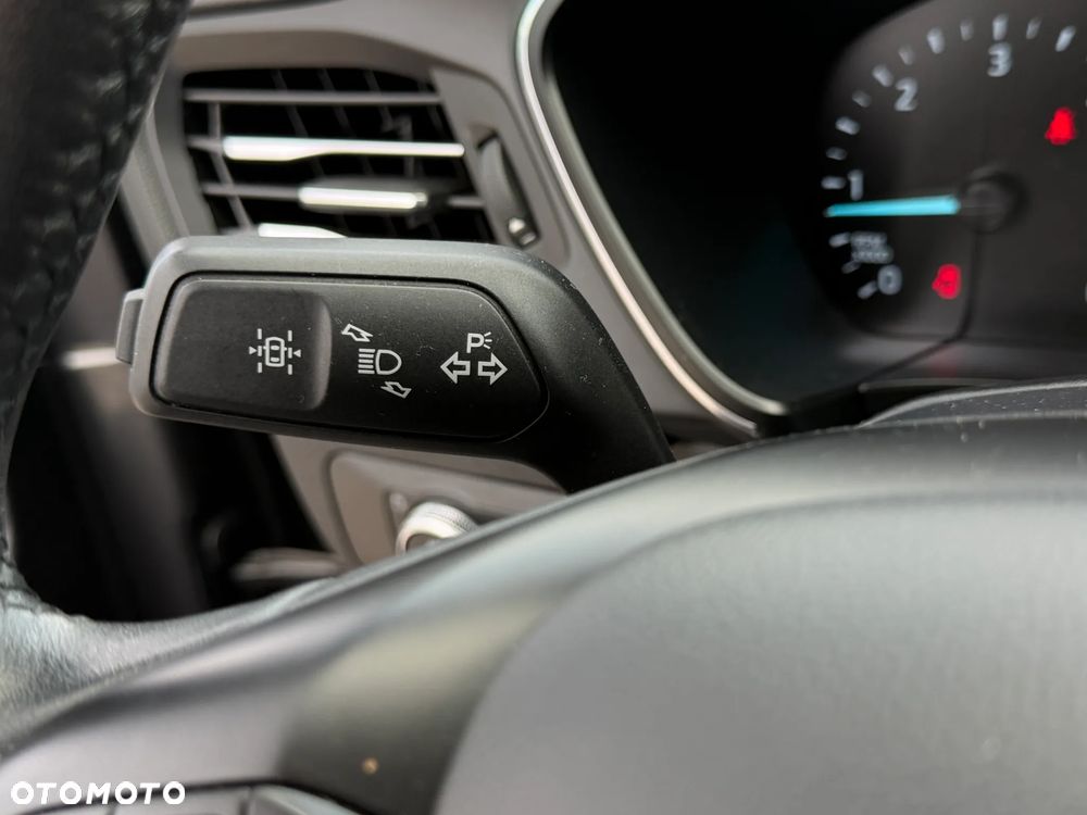 Ford Kuga 1.5 EcoBlue FWD Titanium - 26