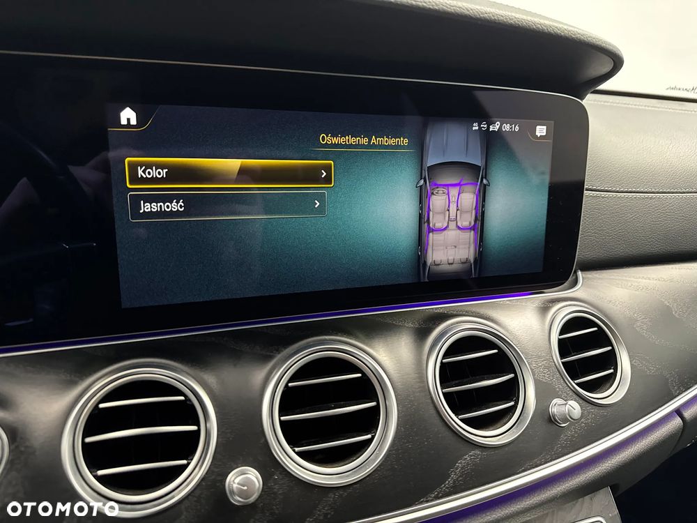 Mercedes-Benz Klasa E 220 d mHEV 4-Matic AMG 9G-Tronic - 19