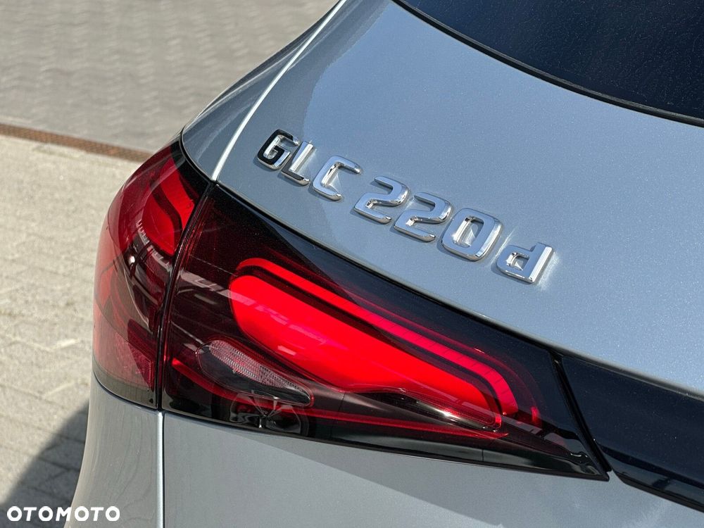 Mercedes-Benz GLC 220 d mHEV 4-Matic Avantgarde - 9