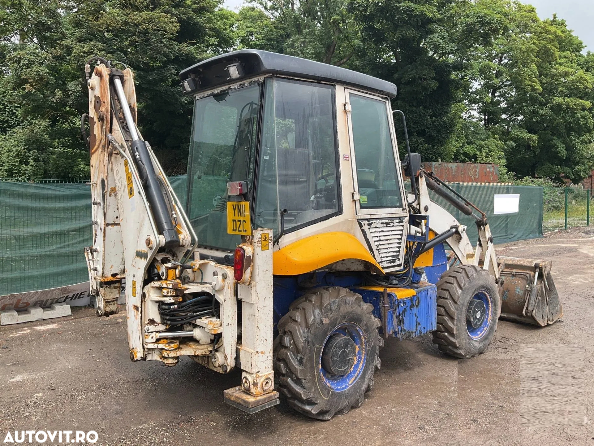 JCB 2CX Buldoexcavator - 4