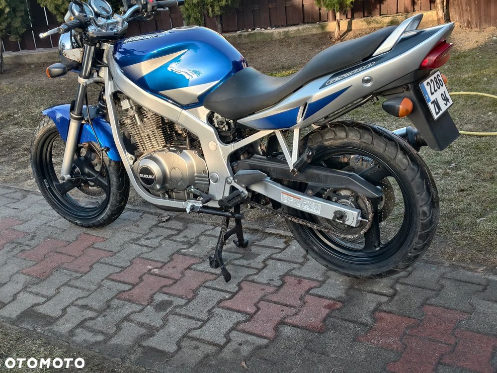 Suzuki GS - 16