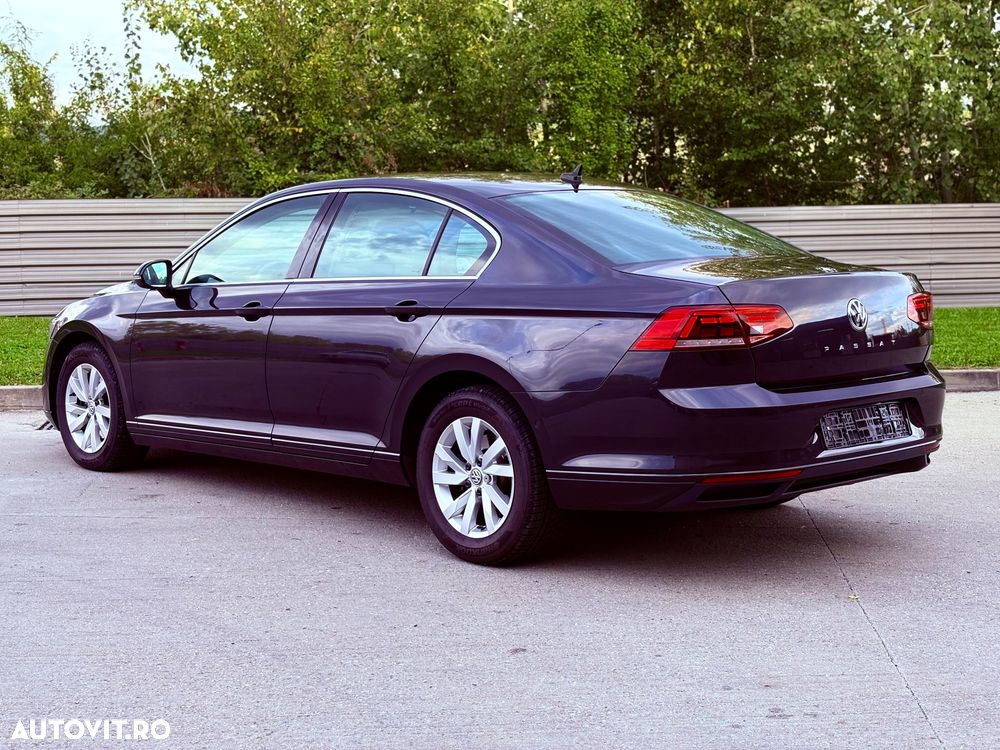 Volkswagen Passat Variant 2.0 TDI DSG (BlueMotion Technology) Comfortline - 5