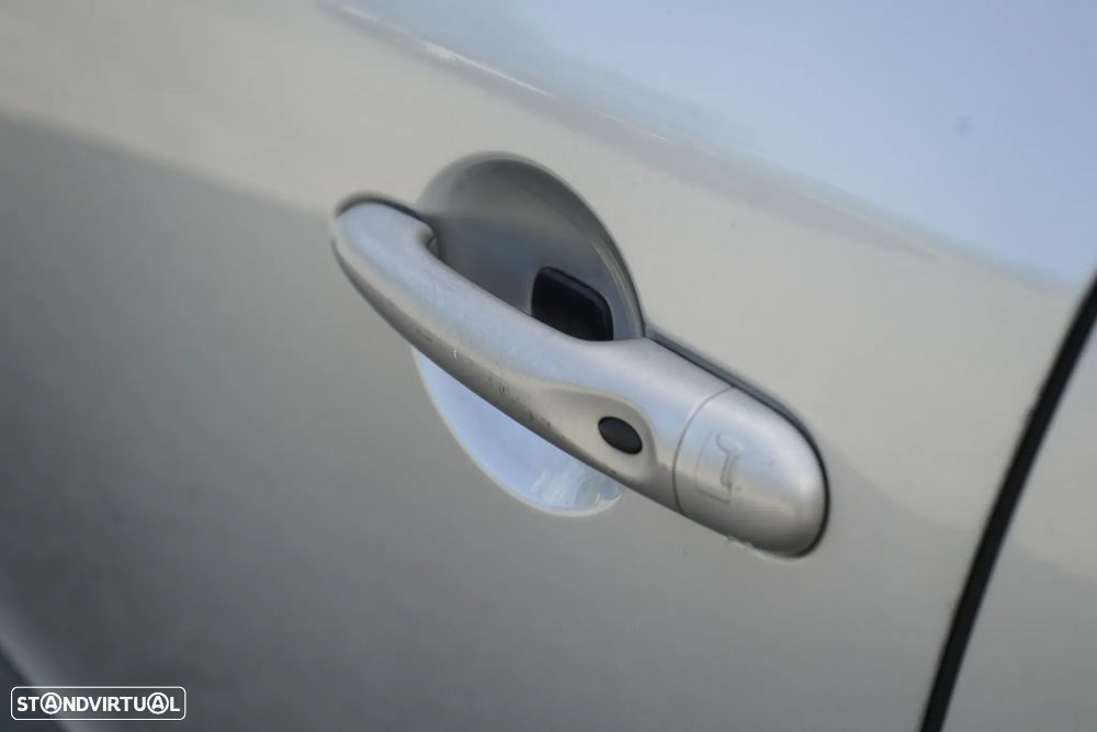 Renault Mégane 1.5 dCi Dynamique - 8
