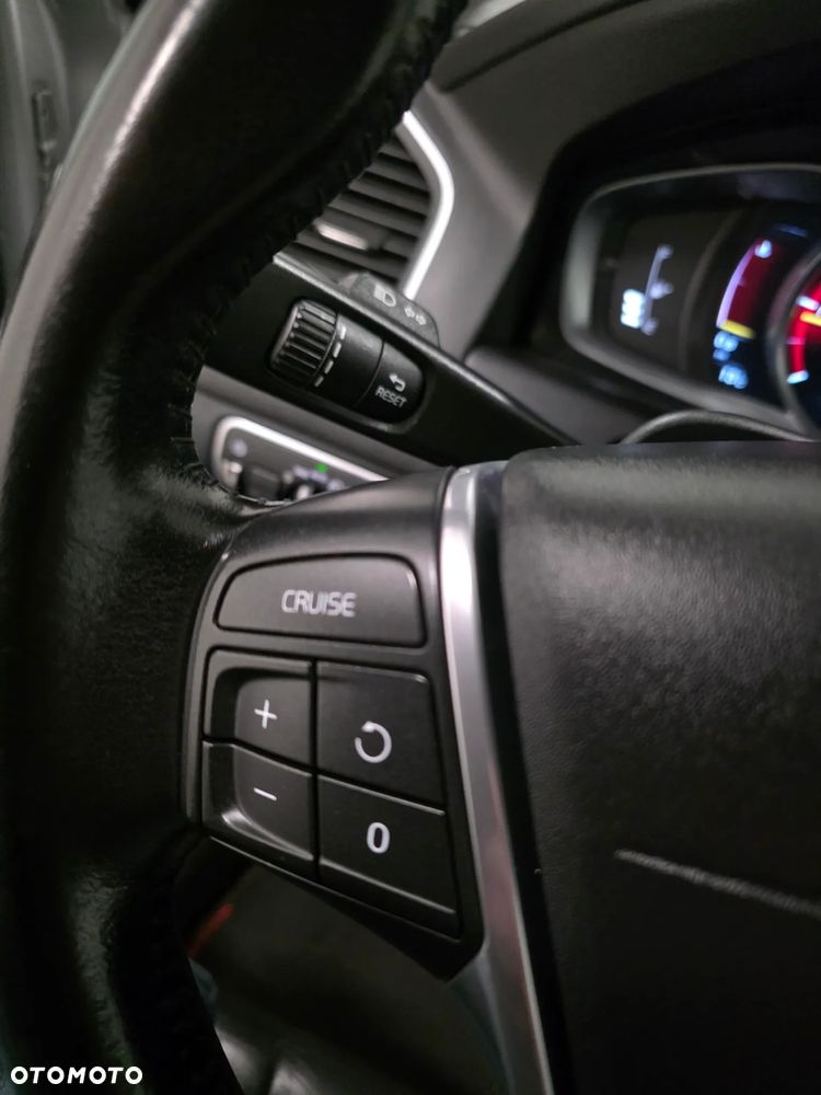 Volvo XC 60 D3 Geartronic Ocean Race - 22