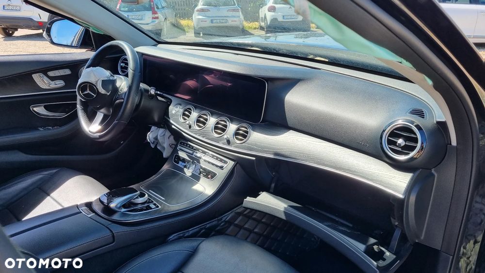 Mercedes-Benz Klasa E 200 d 9G-TRONIC Avantgarde - 25