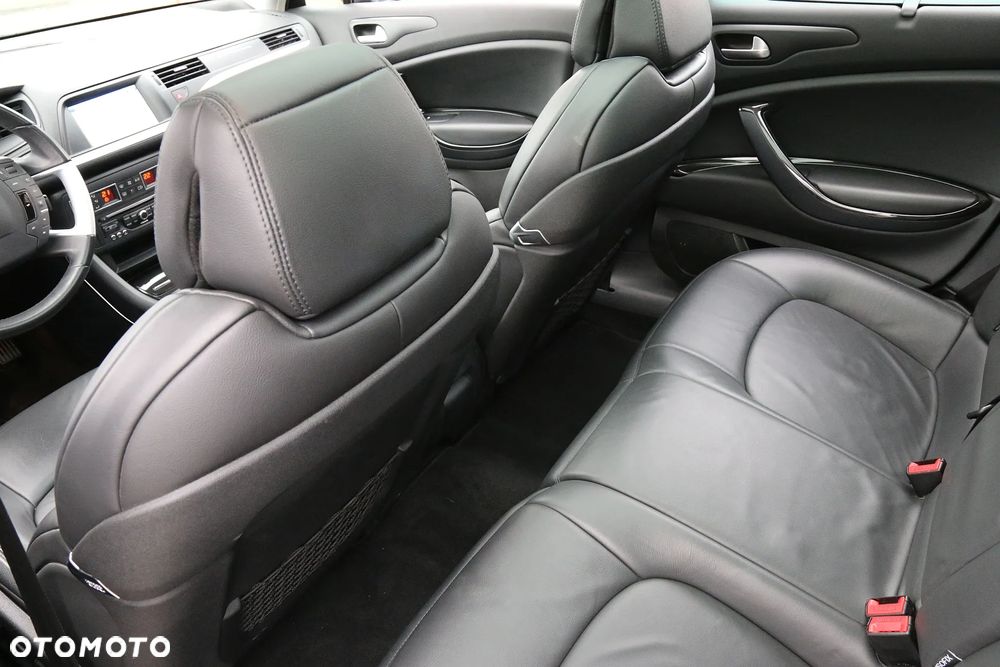 Citroën C5 2.0 HDi Exclusive - 17