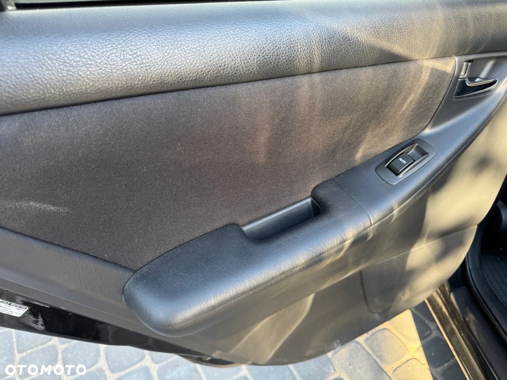 Toyota Corolla 1.6 VVT-i Sol - 15