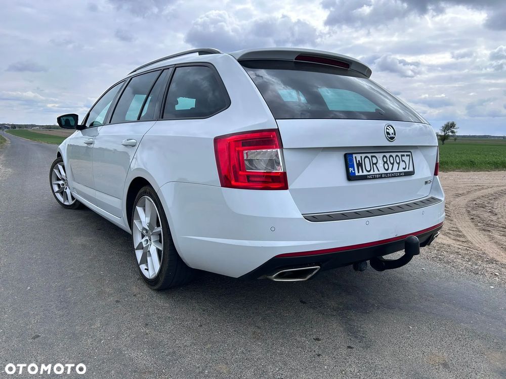 Skoda Octavia 2.0 TDI 4x4 RS DSG - 9