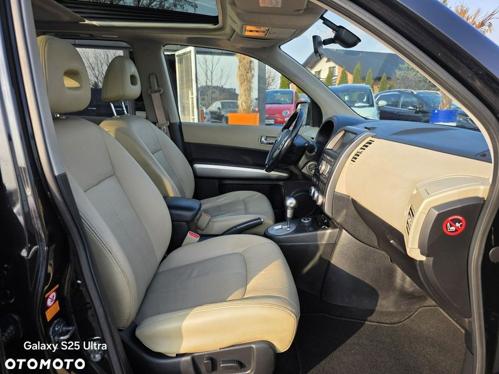 Nissan X-Trail 2.5 4x4 CVT-Automatik SE - 32