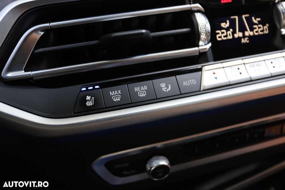 BMW X5 xDrive45e - 34