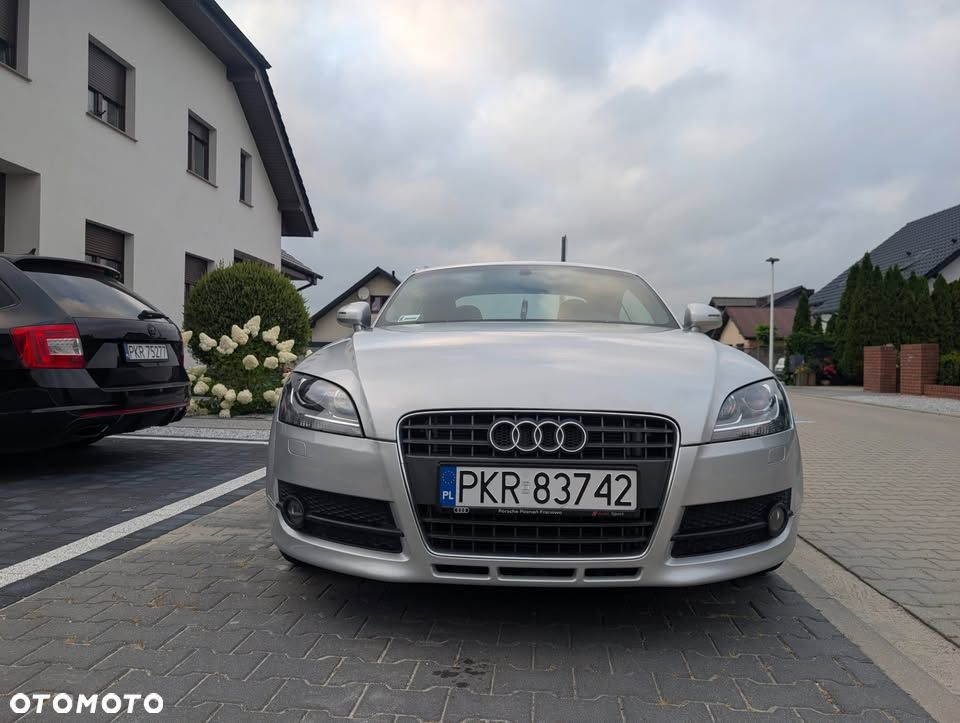Audi TT Coupé - 2