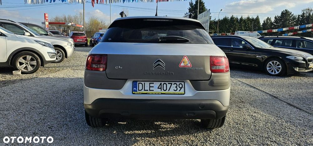 Citroën C4 Cactus - 13