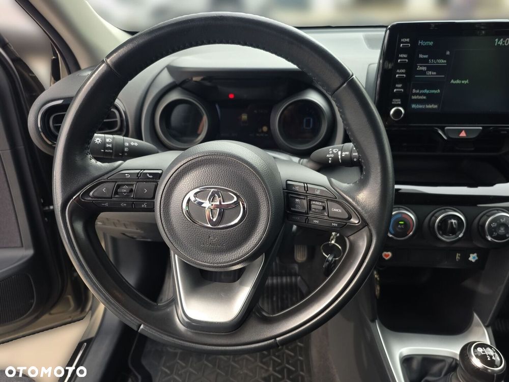 Toyota Yaris Cross 1.5 Comfort - 16