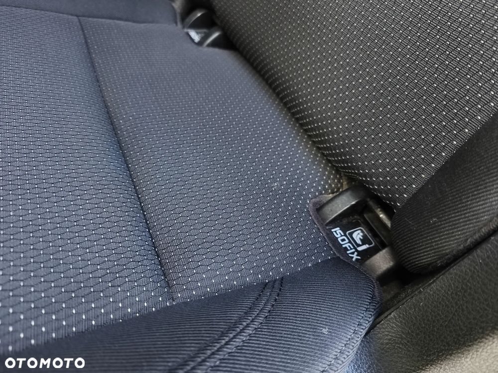 Kia Carens 1.6 GDI XL 7os EU6 - 19