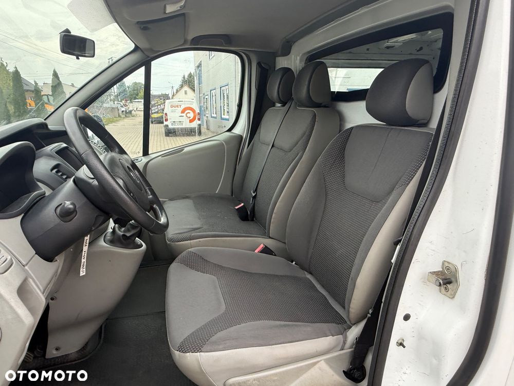 Opel Vivaro 2.0cdti 115KM long L2H1 długi 127tys km - 6