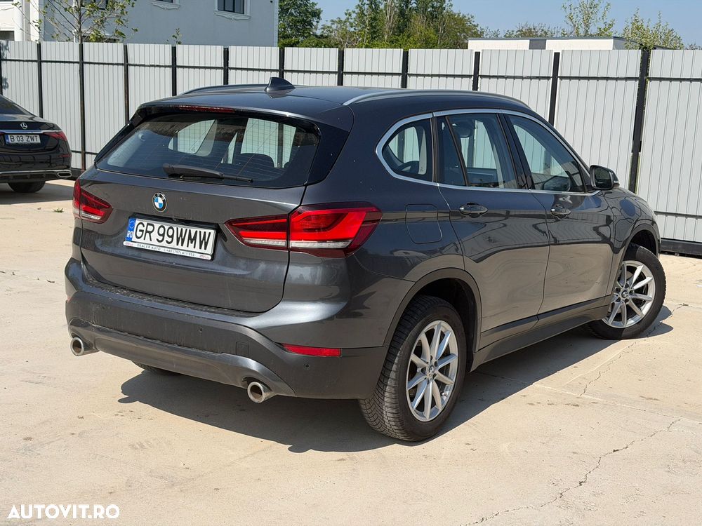 BMW X1 sDrive18d Aut. Sport Line - 4
