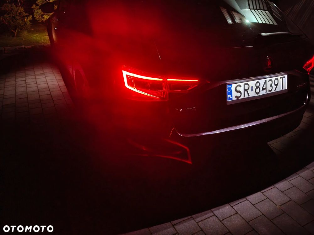 Skoda Superb Combi 2.0 TDI DSG Premium Edition - 35