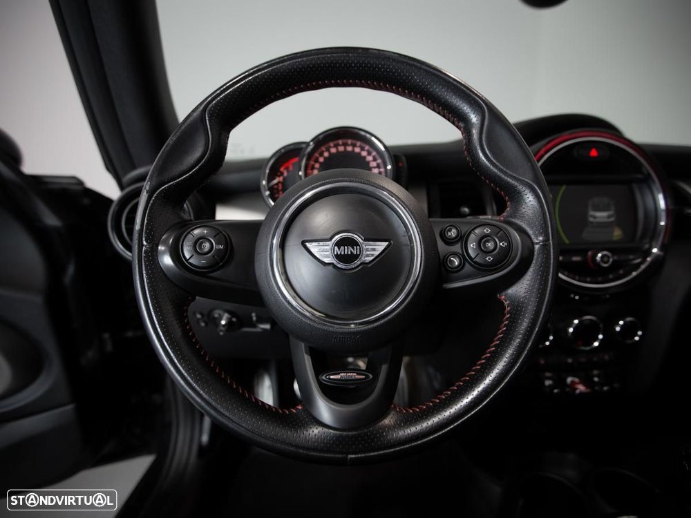 MINI 3 Portas - 10