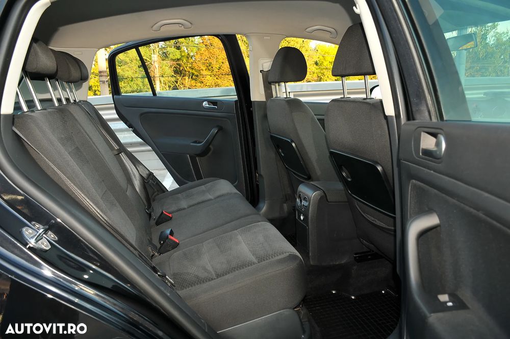 Volkswagen Golf Plus 1.6 DSG Comfortline - 5
