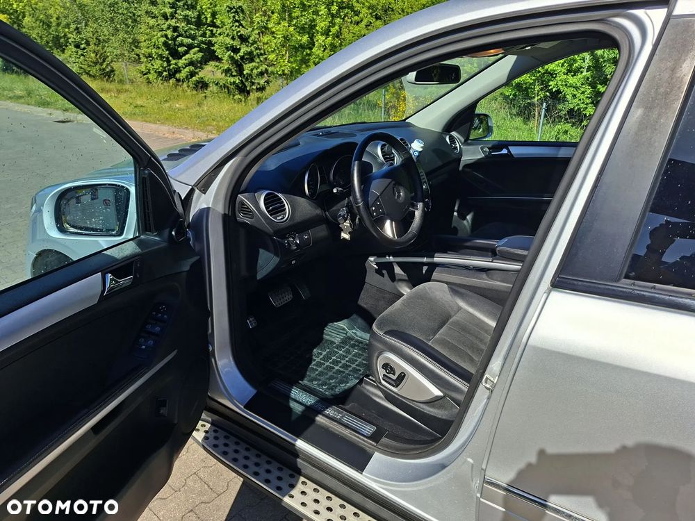 Mercedes-Benz ML 320 CDI 4Matic 7G-TRONIC DPF Edition 10 - 9