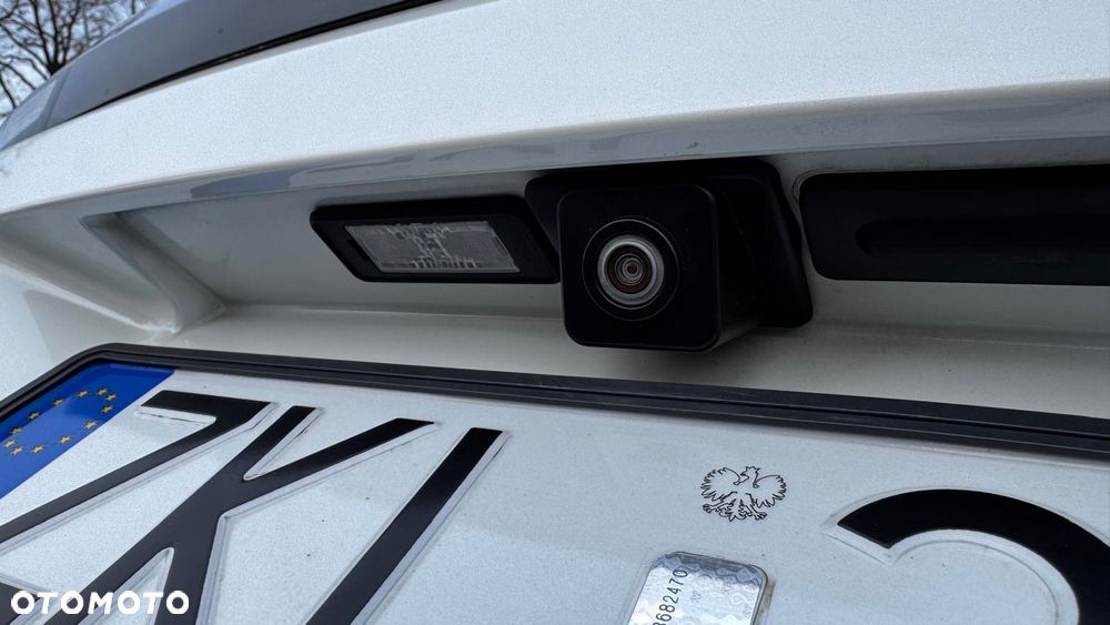 Peugeot 3008 1.2 PureTech Road Trip S&S - 34