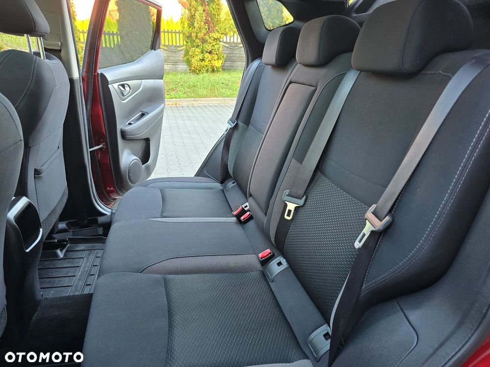 Nissan Qashqai 1.3 DIG-T N-CONNECTA - 28